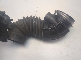 Патрубок корпуса воздушного фильтра, Toyota Avensis 2 2003-2006