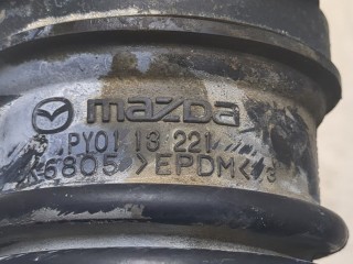 Патрубок корпуса воздушного фильтра, ориг. номер PY0113221, Mazda 6 (GJ) 2018-2026