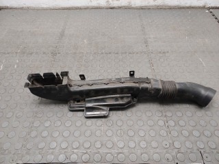 Патрубок корпуса воздушного фильтра Mazda 3 2008-2011