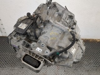КПП - автомат (АКПП) 4х4, ориг. номер 8627098, 24009423613, 9423613, 24008627098, BMW X1 2015-2019