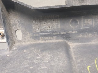 Накладка замка капота, ориг. номер 15904442, Cadillac Escalade 2006-2014