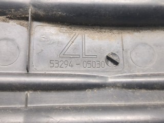 Пластик радиатора, ориг. номер 5329405030, Toyota Avensis 2 2006-2009
