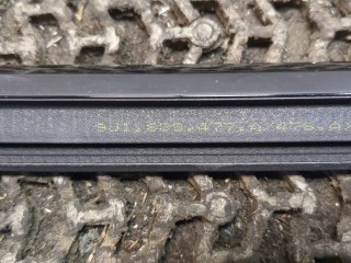 Молдинг двери левое заднее, ориг. номер 9J1839475E, Porsche Taycan 2019-2024