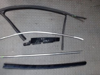 Молдинг двери правое заднее, ориг. номер 3G0853334B, Volkswagen Passat 8 2014-2021