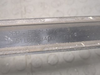 Молдинг двери правое переднее, ориг. номер 2S51B20938ACW, Ford Fiesta 2001-2007