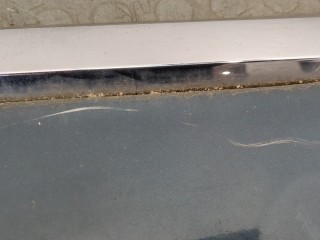Молдинг двери левое заднее, ориг. номер 828717S600, Infiniti QX56 2004-2007