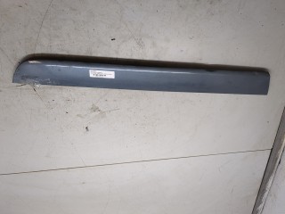 Молдинг двери левое заднее Audi A4 2000-2006