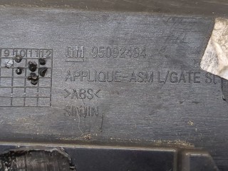 Молдинг крыла правое заднее, ориг. номер 95092494, Buick Encore 2012-2016