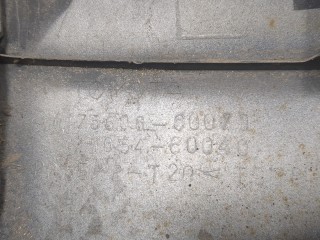 Молдинг крыла левое заднее, ориг. номер 7560660079, Lexus GX 2002-2009