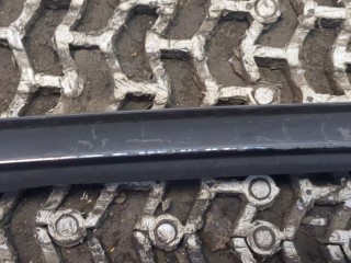 Молдинг стекла (боковое) правое, ориг. номер 9J1853912A, Porsche Taycan 2019-2024