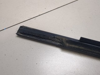 Молдинг стекла (боковое) правое переднее, ориг. номер 68242114AA, Jeep Compass 2016-2022