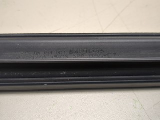 Молдинг стекла (боковое) правое заднее, ориг. номер 84291445, Chevrolet Traverse 2017-2021