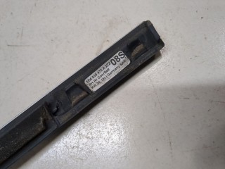 Молдинг стекла (боковое) правое заднее, ориг. номер 3B4839475A, Volkswagen Passat 1996-2001