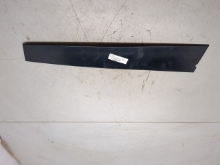 Молдинг стекла (боковое) правое переднее, ориг. номер LR016336, Land Rover Discovery 2009-2013