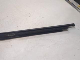 Молдинг стекла (лобовое) правое, ориг. номер 822202H000, Hyundai Elantra 2003-2010