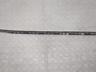 Молдинг стекла (лобовое) правое, ориг. номер 7292406, Volkswagen Touareg 2010-2014