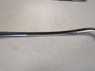 Молдинг стекла (лобовое) правое, ориг. номер A1266702622, Mercedes S-Класс 1985-1991