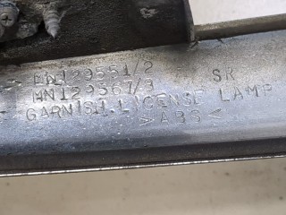 Накладка крышки багажника (двери), ориг. номер MN161068XC, Mitsubishi Grandis 2003-2011
