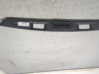 Кнопка открывания багажника с крышки Volkswagen Tiguan 2011-2019, 5N0827566T