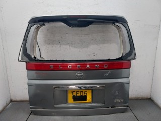 Накладка крышки багажника (двери), ориг. номер 26550WL627, Nissan Elgrand 2002-2012