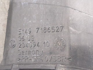 Накладка на лобовое (водоотвод), ориг. номер 7186527, BMW 7 серия 2008-2012
