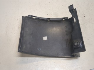Накладка под фонарь левая задняя, ориг. номер 5216608900, Toyota Sienna 3 2010-2014
