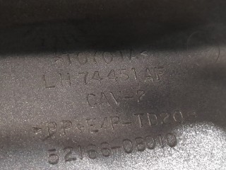 Накладка под фонарь левая задняя, ориг. номер 5216608900, Toyota Sienna 3 2010-2014