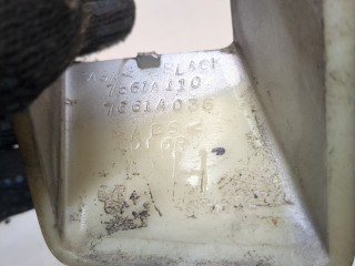 Накладка рейлинга правая задняя, ориг. номер 7661A110, 7661A036, Mitsubishi Outlander 2002-2009