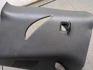 Обшивка стойки правая задняя, ориг. номер AMW62752, Chevrolet Traverse 2017-2021