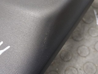 Обшивка центральной стойки правая, ориг. номер 9820799277, Peugeot 2008 2019-2023