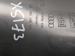 Обшивка центральной стойки левая, ориг. номер 82G867767A, Audi A1 (GB) 2018-2026