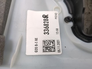 Обшивка центральной стойки правая передняя, ориг. номер 3368288, BMW 3 G20, G21 2018-2022
