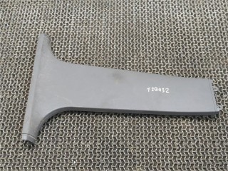Обшивка центральной стойки правая Ford Focus 2001-2005