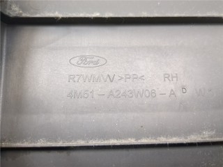 Обшивка центральной стойки, ориг. номер 4M51A243W06A, Ford Focus 2004-2008