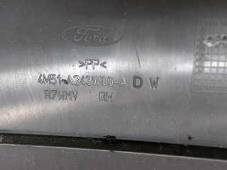 Обшивка центральной стойки, ориг. номер 4M51A243W06ADW, Ford Focus 2001-2005