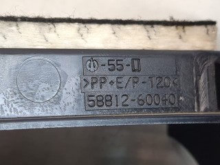 Пластик центральной консоли, ориг. номер 5881260040, Toyota Land Cruiser Prado 2007-2009