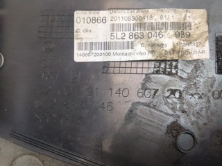 Пластик центральной консоли, ориг. номер 5L2863046, Skoda Yeti 2009-2014