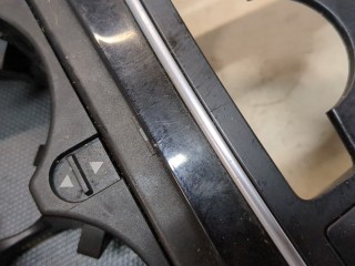 Пластик центральной консоли, ориг. номер A2126805702, Mercedes E W212 2009-2013