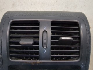 Дефлектор обдува салона левый задний, ориг. номер 3C0819203, Volkswagen Passat CC 2008-2012