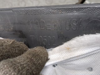Пластик центральной консоли левый, ориг. номер 23438783, Chevrolet Volt 2015-2019