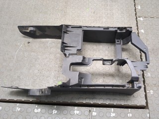 Пластик центральной консоли, ориг. номер 588110C040, Toyota Sequoia 2007-2017