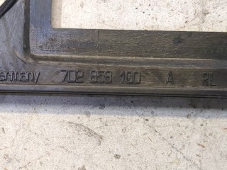 Рамка под магнитолу, ориг. номер 7D2858100A, Volkswagen Transporter 1990-2003
