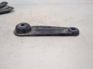 Кронштейн балки подвески, ориг. номер 84265561, Buick Envision 2020-2026