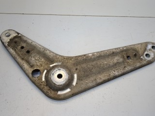 Кронштейн балки подвески, ориг. номер 33306885675, 6885675, BMW X6 2007-2012