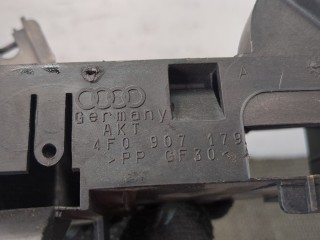 Кронштейн блока управления, Audi A6 2008-2011