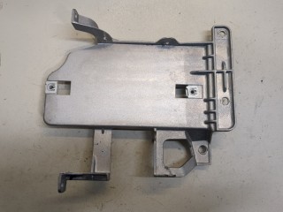 Кронштейн блока управления Audi A6 2004-2008