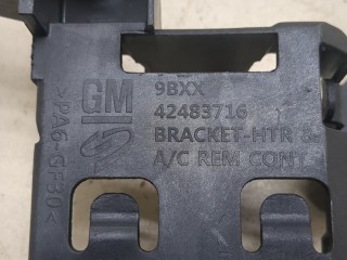 Кронштейн блока управления, ориг. номер 42483716, Buick Encore GX 2023-2026