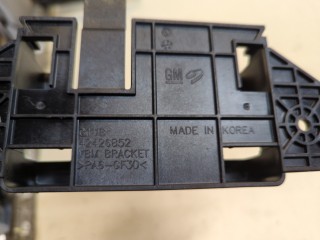 Кронштейн блока управления, ориг. номер 42426852, Buick Encore 2016-2022