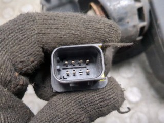 Кронштейн зеркала кабины правый, ориг. номер 82268562, Volvo FH 2012-2026