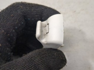 Кронштейн козырька солнцезащитного, ориг. номер 1708588, Ford Focus 2007-2011